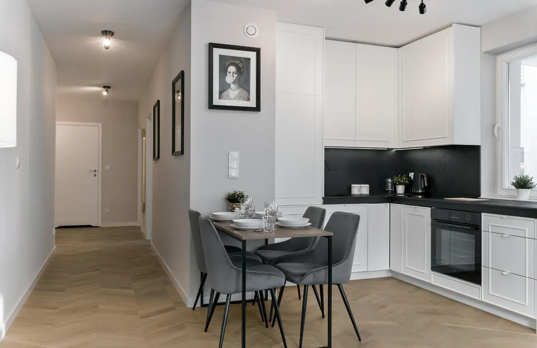 Metropolis Design Apartments-1